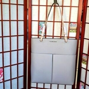 Michael Kors Gray Pebble Leather Tote Bag With Front Pockets New